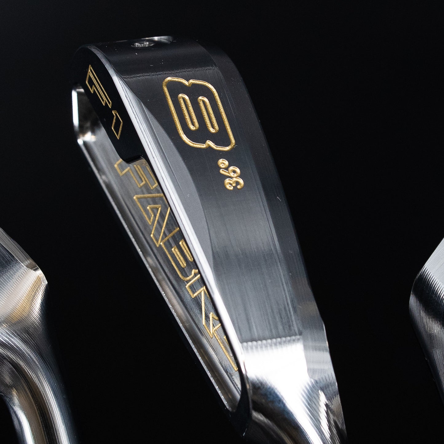 F1 8 Iron Club